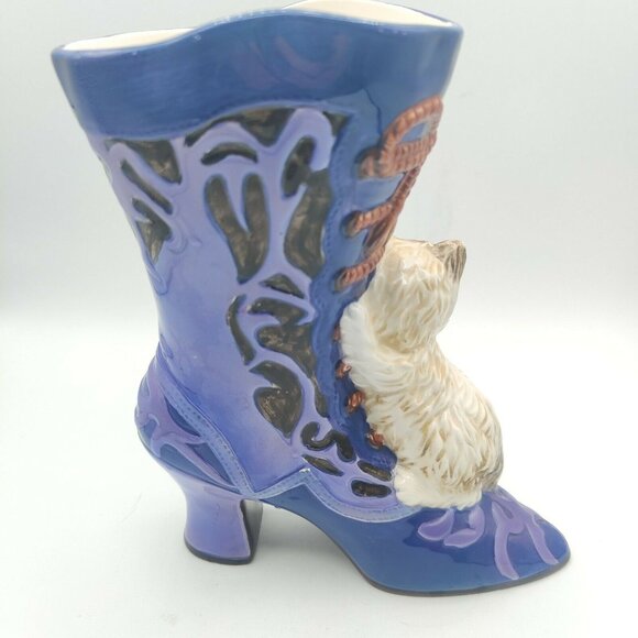 Victorian Boot Vase With Kitten Purple Ceramic Cat Figurine Cottagecore - Picture 4 of 13